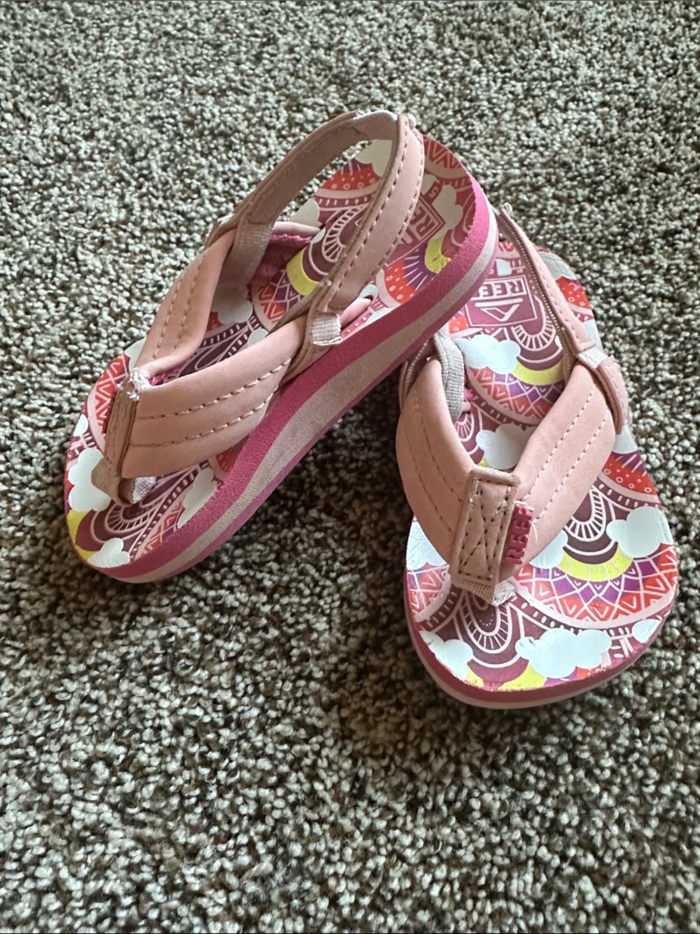 Reef Little Ahi Flip Flops Sz 5